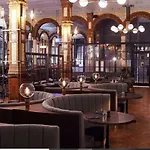 Beautiful 4 Bedroom Victorian Apartment Sleeps 7 Stockport